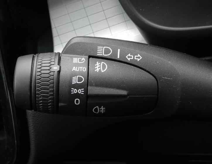 Volvo XC40 10