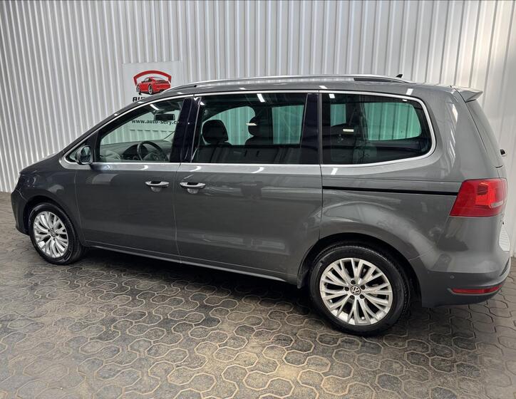 Volkswagen Sharan 5