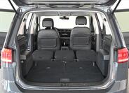 Volkswagen Touran 8