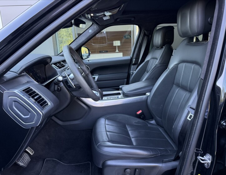 Land Rover Range Rover Sport 11