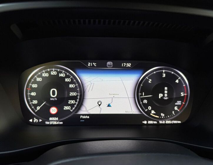 Volvo XC40 23