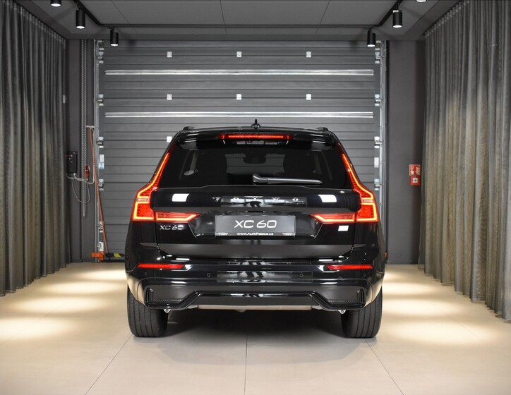 Volvo XC60 5