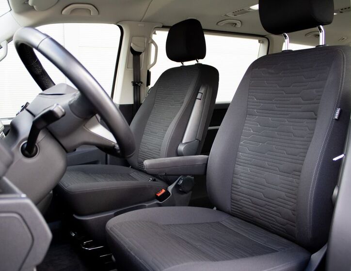 Volkswagen Multivan 9
