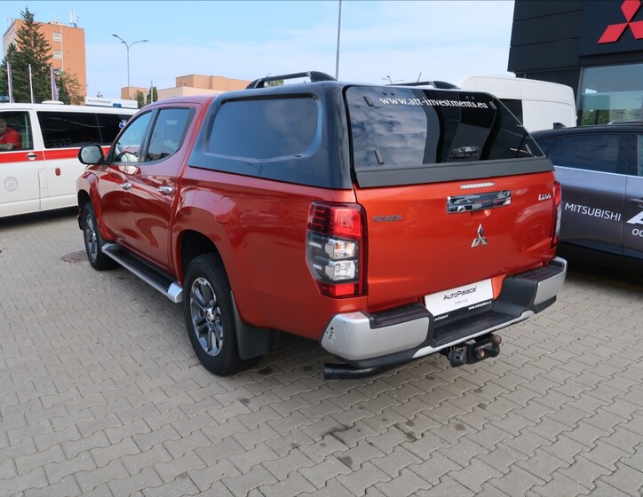 Mitsubishi L200 6