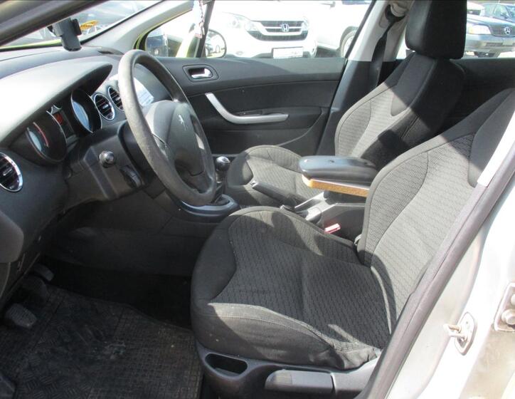 Peugeot 308 7