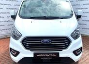 Ford Tourneo Custom 2