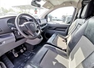 Toyota ProAce 6