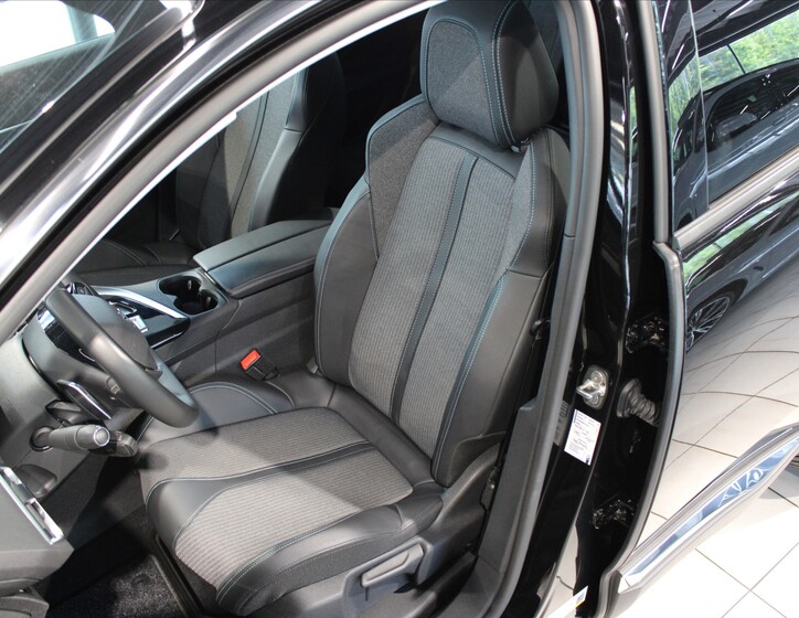 Peugeot 3008 9