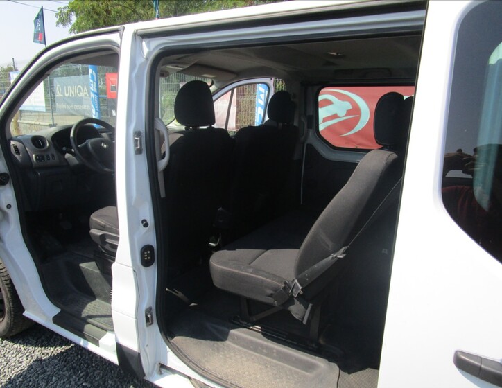 Renault Trafic 28