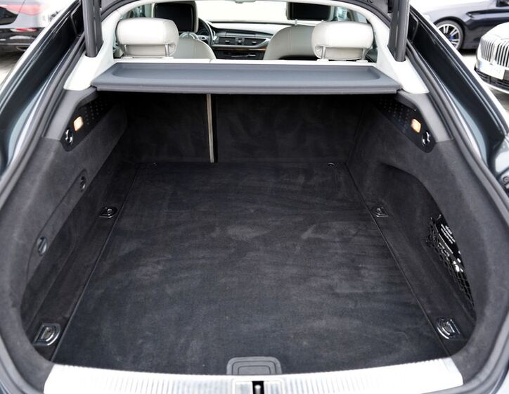 Audi A7 11