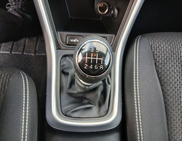 Suzuki SX4 S-Cross 28