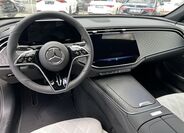 Mercedes-Benz Třídy E 10