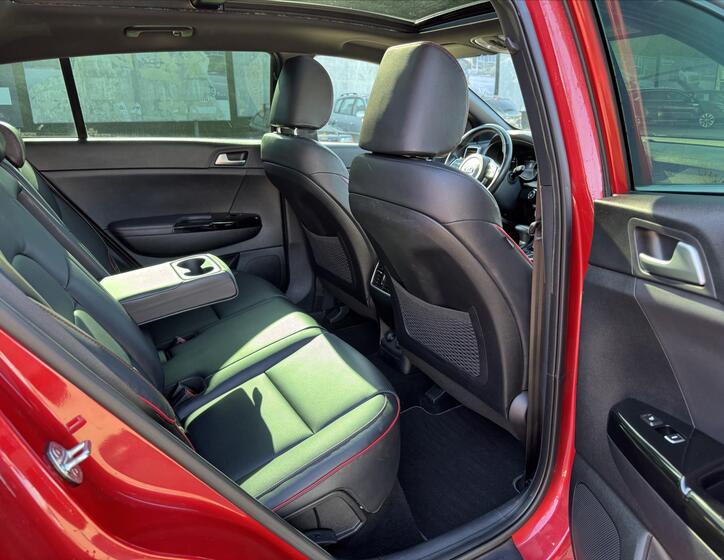 KIA Sportage 32