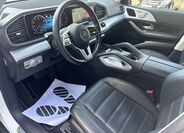 Mercedes-Benz GLE 9
