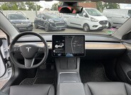 Tesla Model 3 19