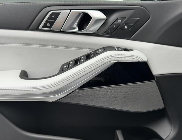 BMW X5 16