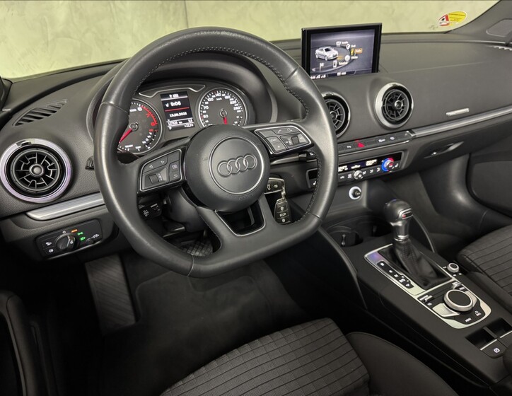 Audi A3 21