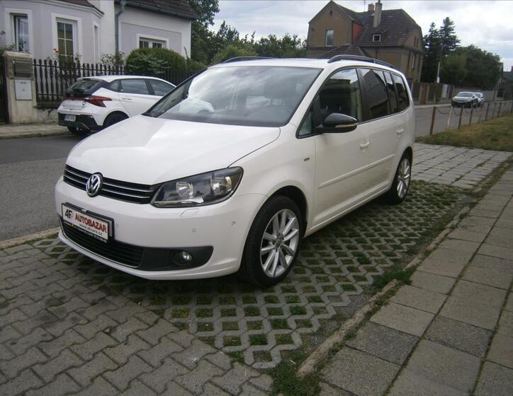 Volkswagen Touran 3