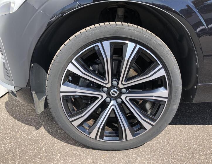 Volvo XC60 28