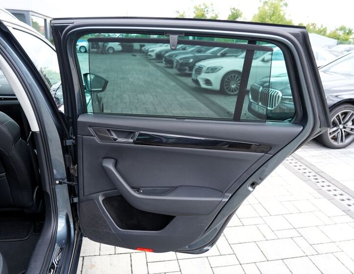 Škoda Superb 23