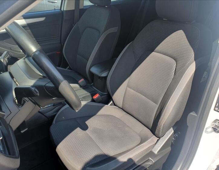 Ford Focus 8