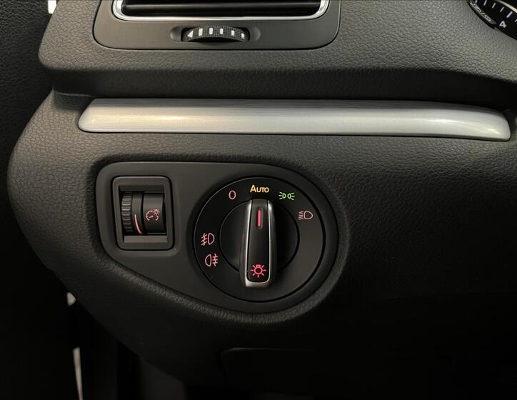 Volkswagen Sharan 18