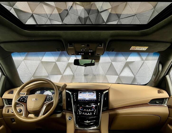 Cadillac Escalade 34