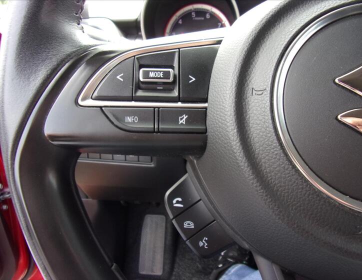 Suzuki Swift 24