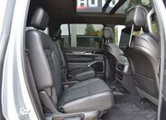 Jeep Wagoneer 24