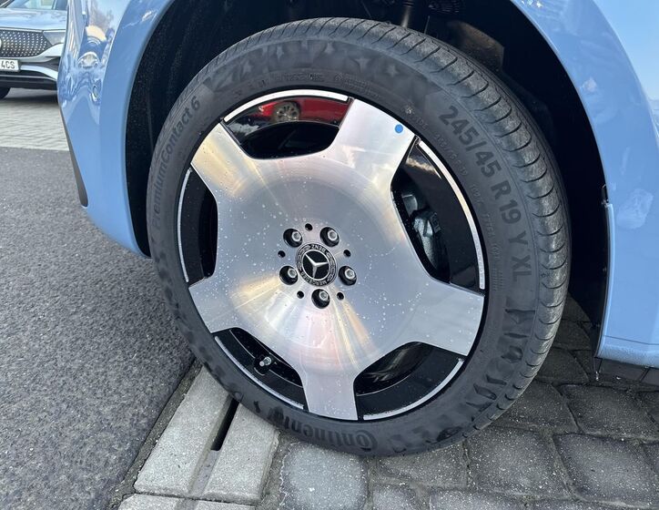 Mercedes-Benz Vito 9