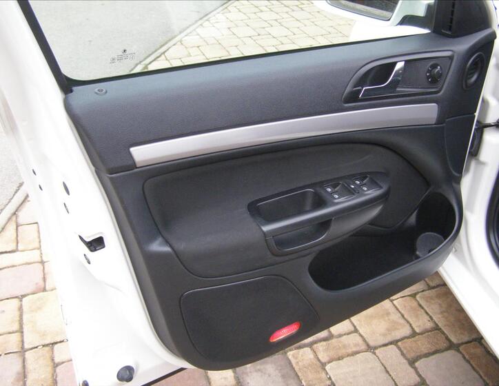 Škoda Octavia 15
