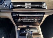 BMW Řada 7 13
