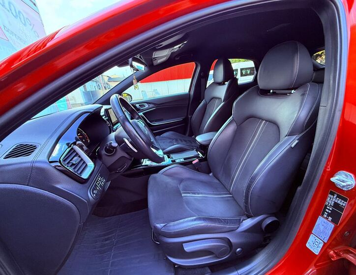 KIA XCeed 15
