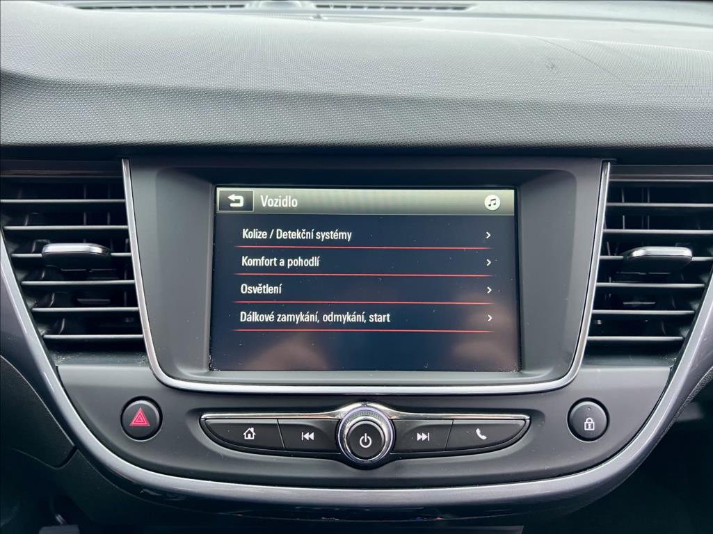 Opel Crossland X
