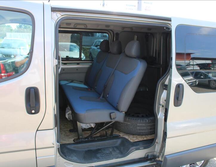 Renault Trafic 11