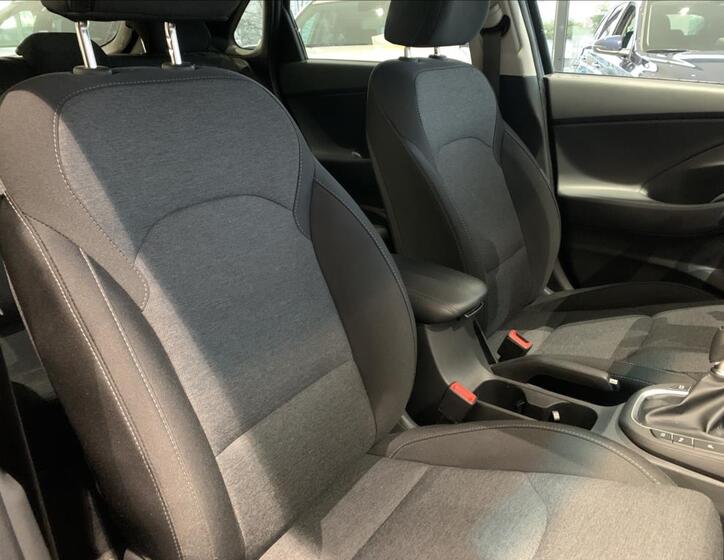 Hyundai i30 42