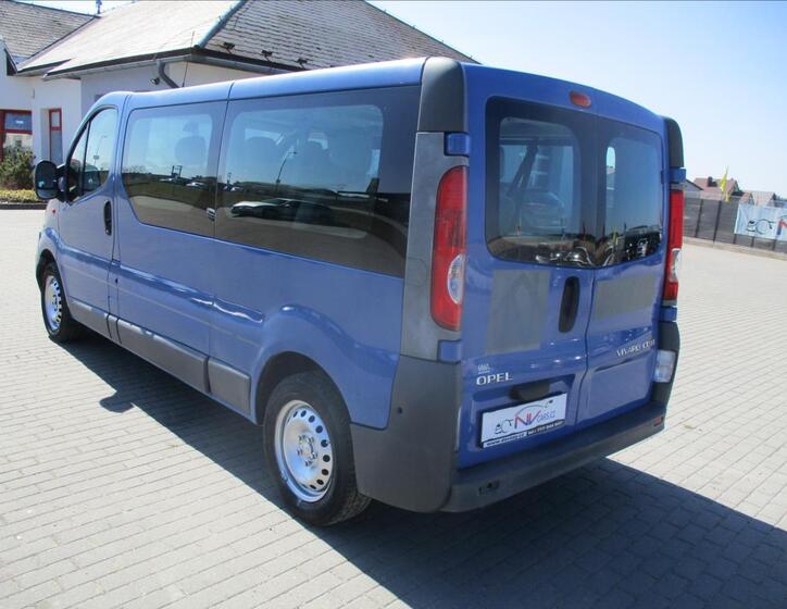 Opel Vivaro 3