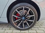 BMW i4 46