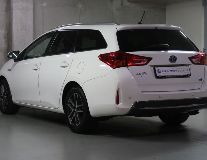 Toyota Auris 7