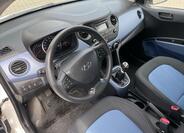 Hyundai i10 10