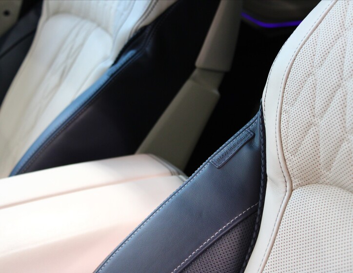 BMW X7 12
