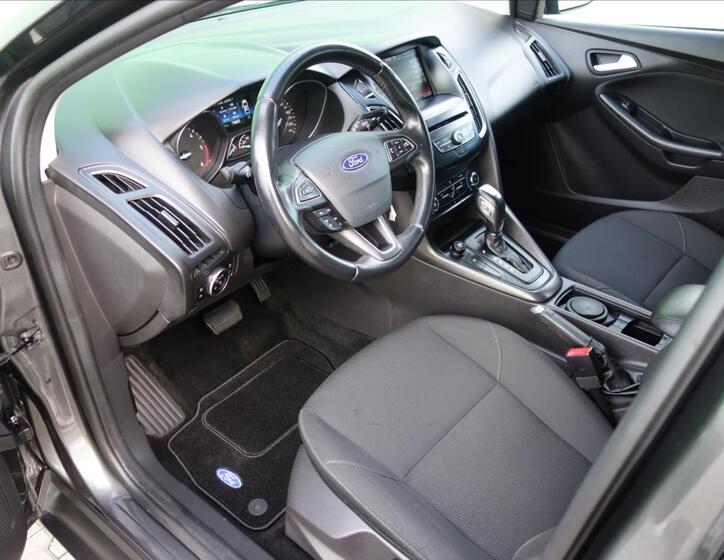 Ford Focus 17