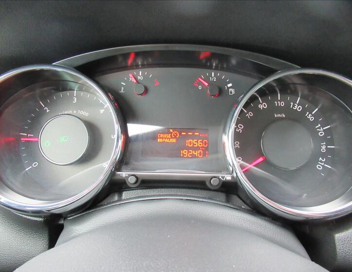 Peugeot 5008 13