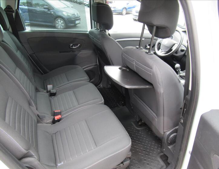 Renault Grand Scénic 11