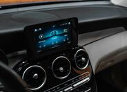 Mercedes-Benz GLC 8