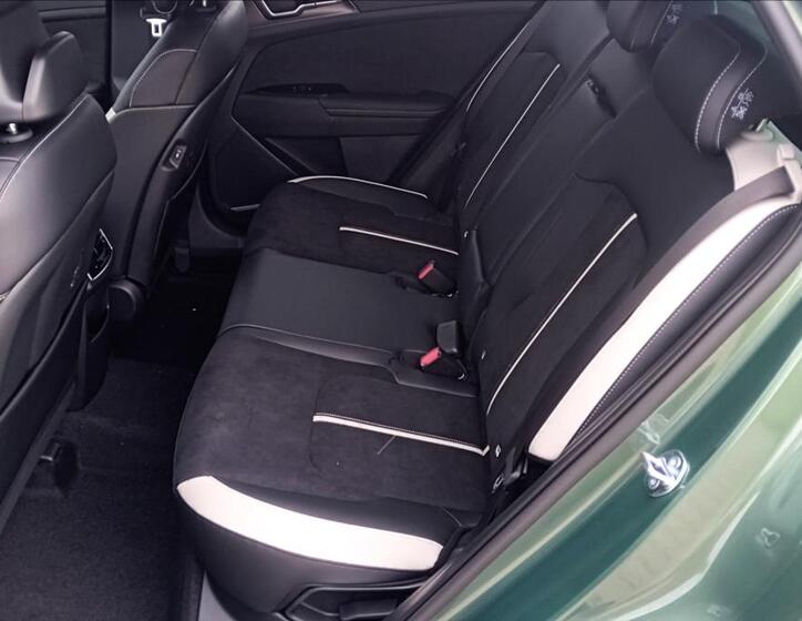 KIA Sportage 11