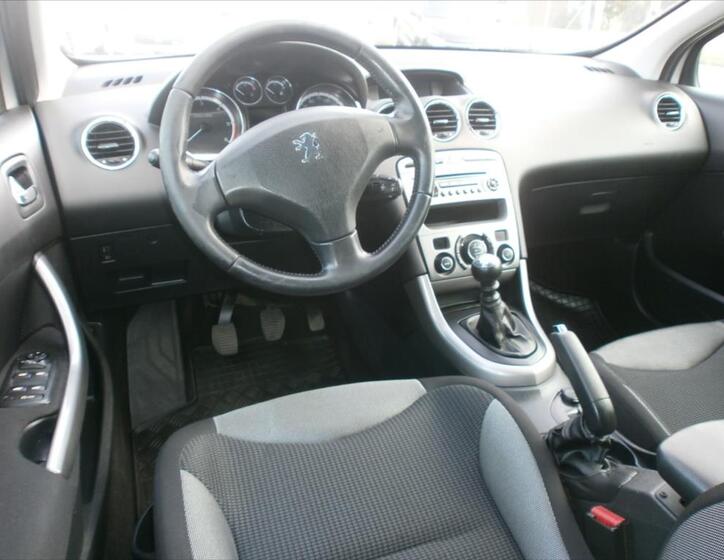 Peugeot 308 15