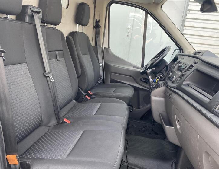 Ford Transit 6
