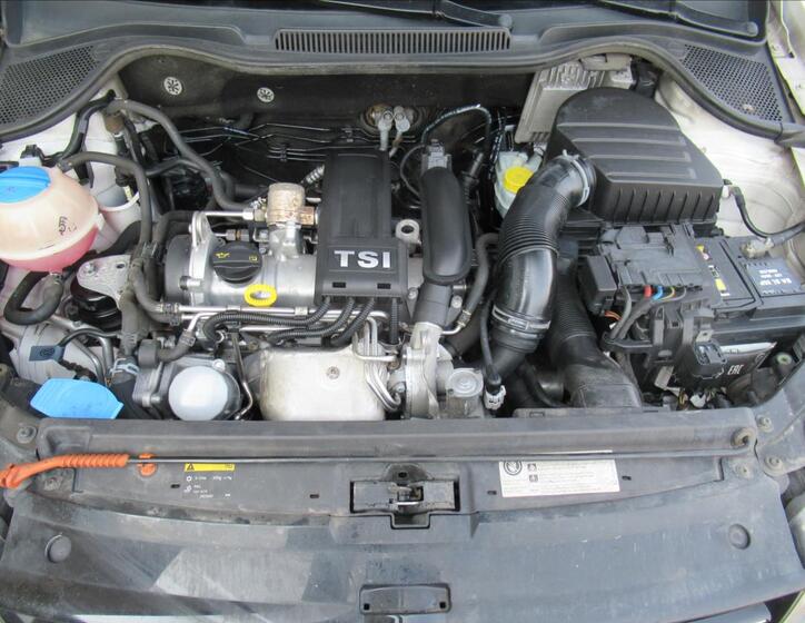 Volkswagen Polo 22
