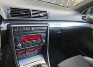 Audi A4 15